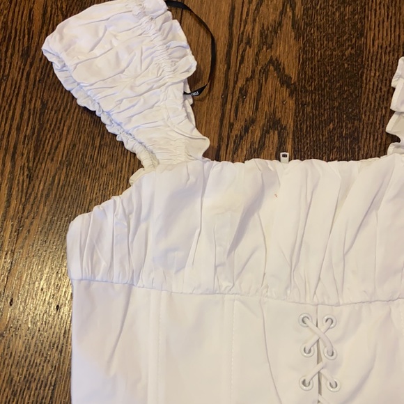 NWT Forever 21 Pleated Lace-Up White Crop Top - Picture 7 of 11